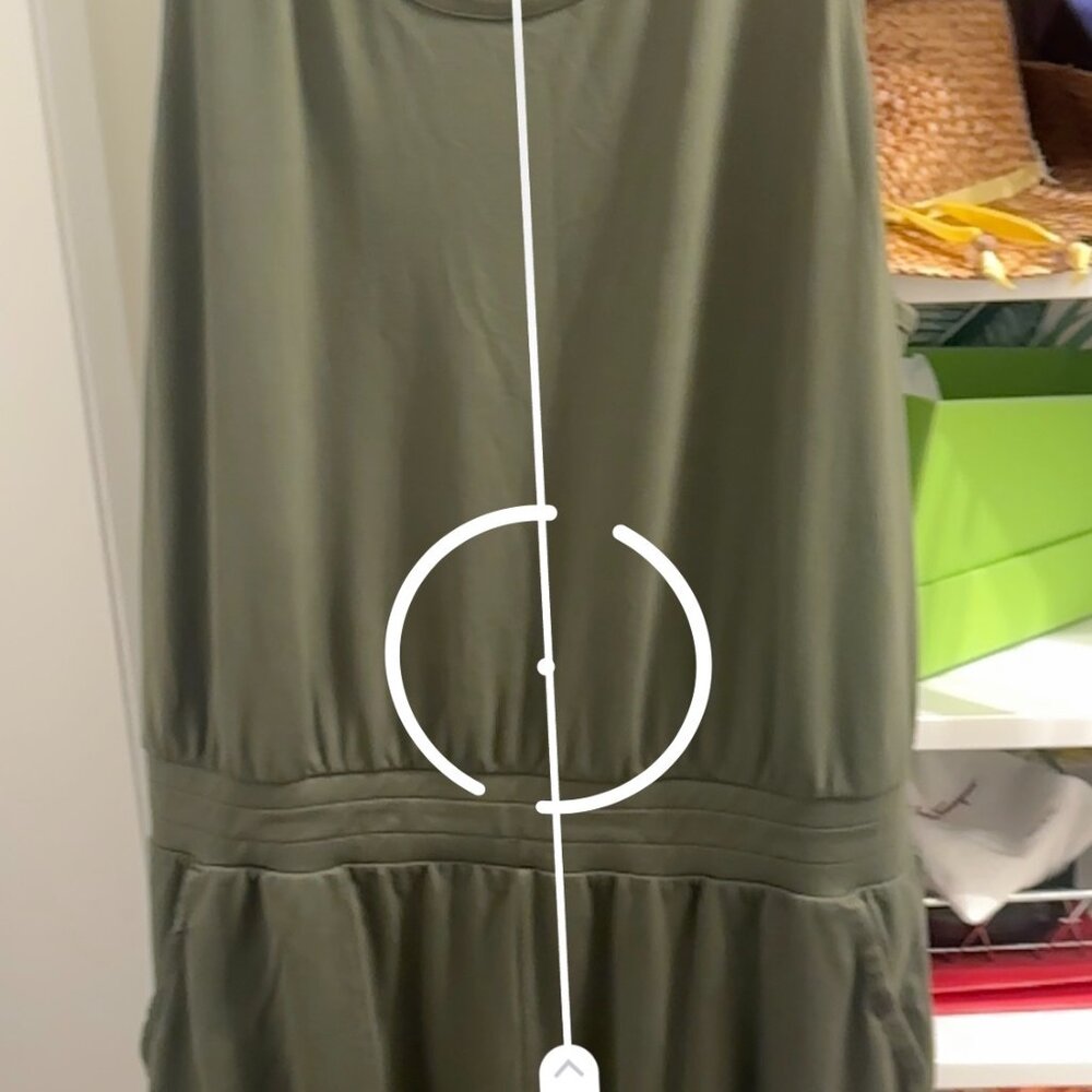 Best jumpsuit ever ever ever> NIKE Yoga Women's Dri-FIT Racerback Jumpsuit - Picture 5 of 6